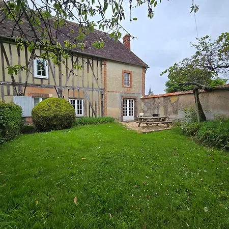 別荘 Sainte-suzanne De La Ferme Calme Et Tranquille