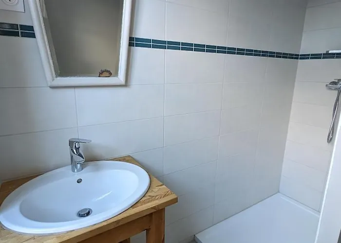 Holiday home Sainte-suzanne De La Ferme Calme Et Tranquille *